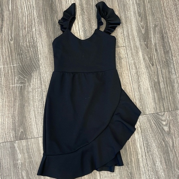 Cheryls Kids ruffle detail Dress size small - Picture 4 of 5